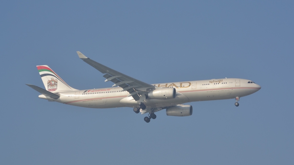 Etihad planning to resume passenger flights on May 16