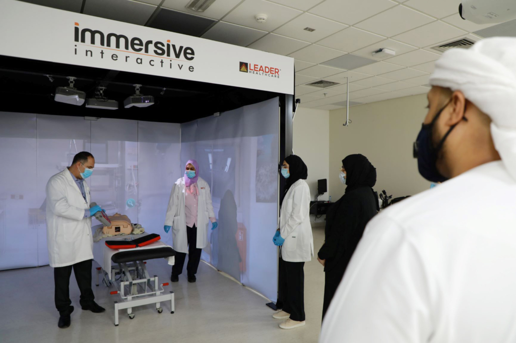 The UAE Volunteers campaign started a training program for volunteers to support health emergency response teams and nursing staff.