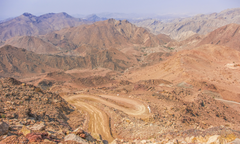 Located 73 km northwest of Fujairah, Al-Tawyeen area enjoys stunning landscapes and tranquil charming areas. Its presence among the mountains has given it a special elegance, making it a charming and attractive area.   