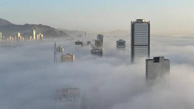 Photo of Fujairah covered with dense fog this morning