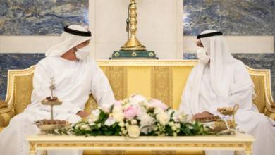 Photo of Mohamed bin Zayed exchanges greetings with Fujairah Ruler on Eid al-Fitr