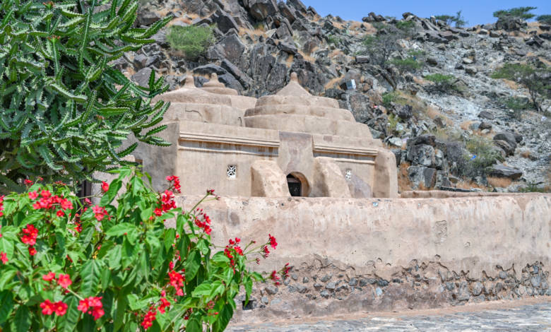 Bidiyah Mosque is one of the oldest mosque in the UAE. Oficially called Al Masjid Al Othmani, it is thought to date back 600 years to the middle of the 15th century, having been built in the year 20 Hijra in the Islamic calendar.Fujairah. Dibba. Al Bidiyah. DIbba. Fujairah Observer. Fujairah Heritage. UAE heritage.UAE mosques. UAE history. UAE architecture.