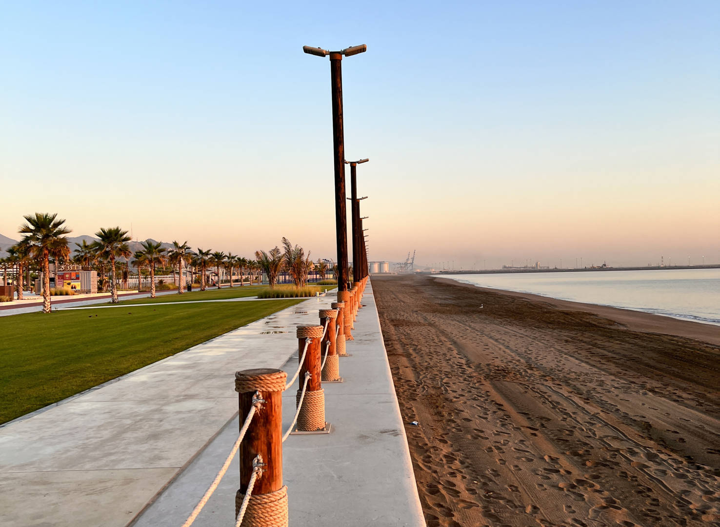 This is view of umbrella ☂️ beach 🏖️ in fujairah UAE Arab Emirates 💝  #umbralla #umbrallabeach #umbrella #umbrelabeach #beach #beachlife…