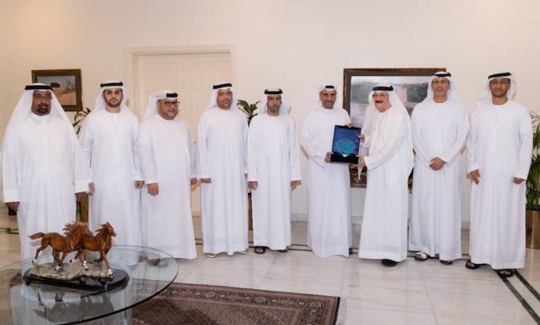 H.H. Sheikh Hamad bin Mohammed Al Sharqi, Supreme Council Member and Ruler of Fujairah, received members of the Board of Directors of the Faraj Fund, and was briefed about its humanitarian objectives and achievements and ways to achieve its vision as one of the pioneering models of societal humanitarian work.