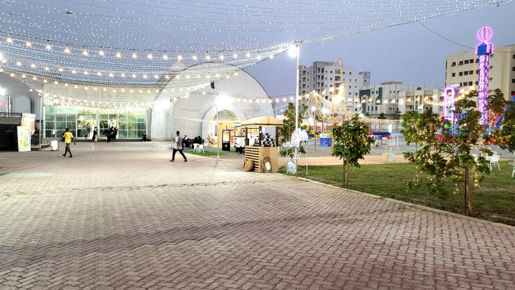 Fujairah is hosting Eid Al-Adha exhibition at the Fujairah Exhibition Center. Traders selling clothes, bags, accessories, perfumes, cosmetics and fabrics. The exhibition has a variety of shops as well as entertainment for children. Cafeterias serving snacks and juices.